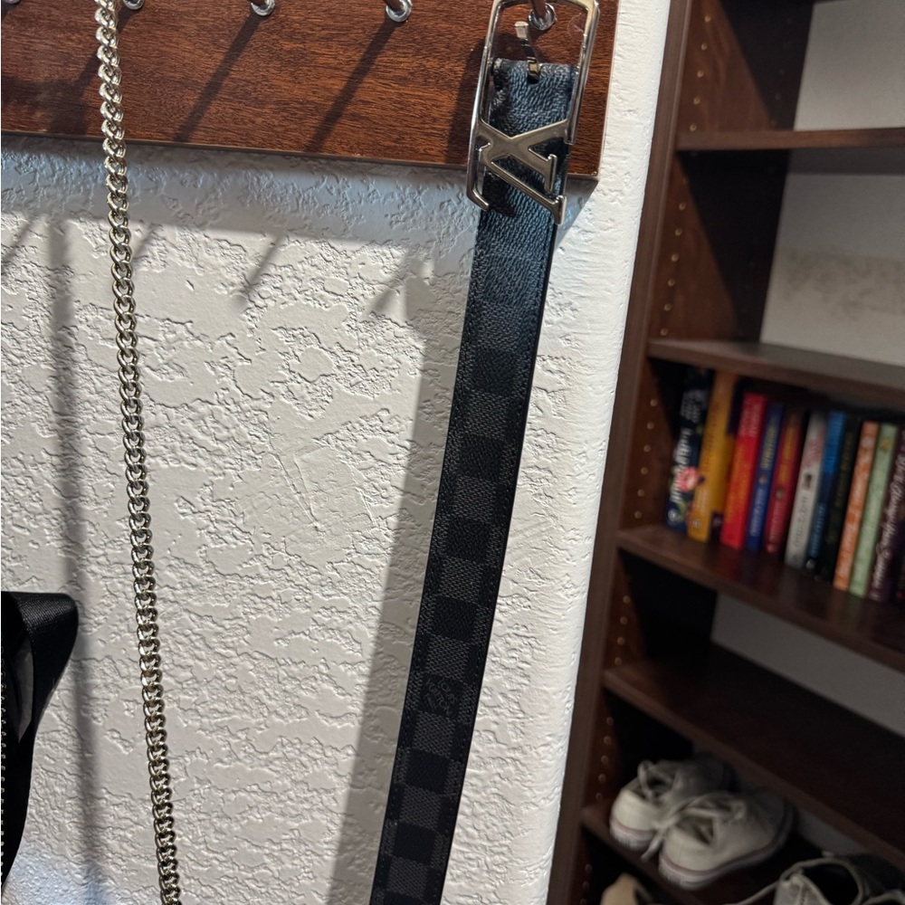 Louis Vuitton Black Leather Belt